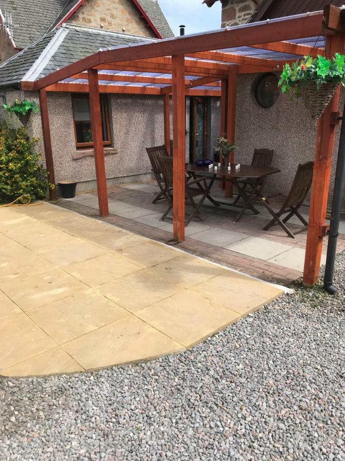 Garfield Guesthouse Dingwall Exterior foto